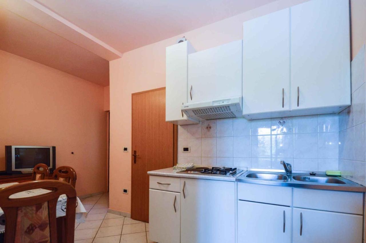 Apartments In Pjescana Uvala/Istrien 10996 Zewnętrze zdjęcie